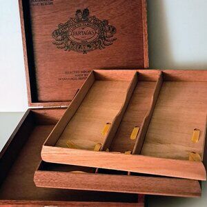 Flor de Tabacos de Partagas 1845 Empty Wooden Cigar Box 7 3/4" x 8" x 1 7/8"